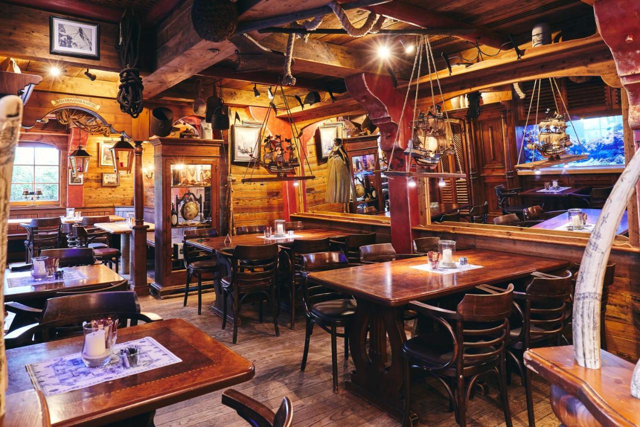 Moby Dick Hotel & Ferienwohnungen Wustrow  Εξωτερικό φωτογραφία