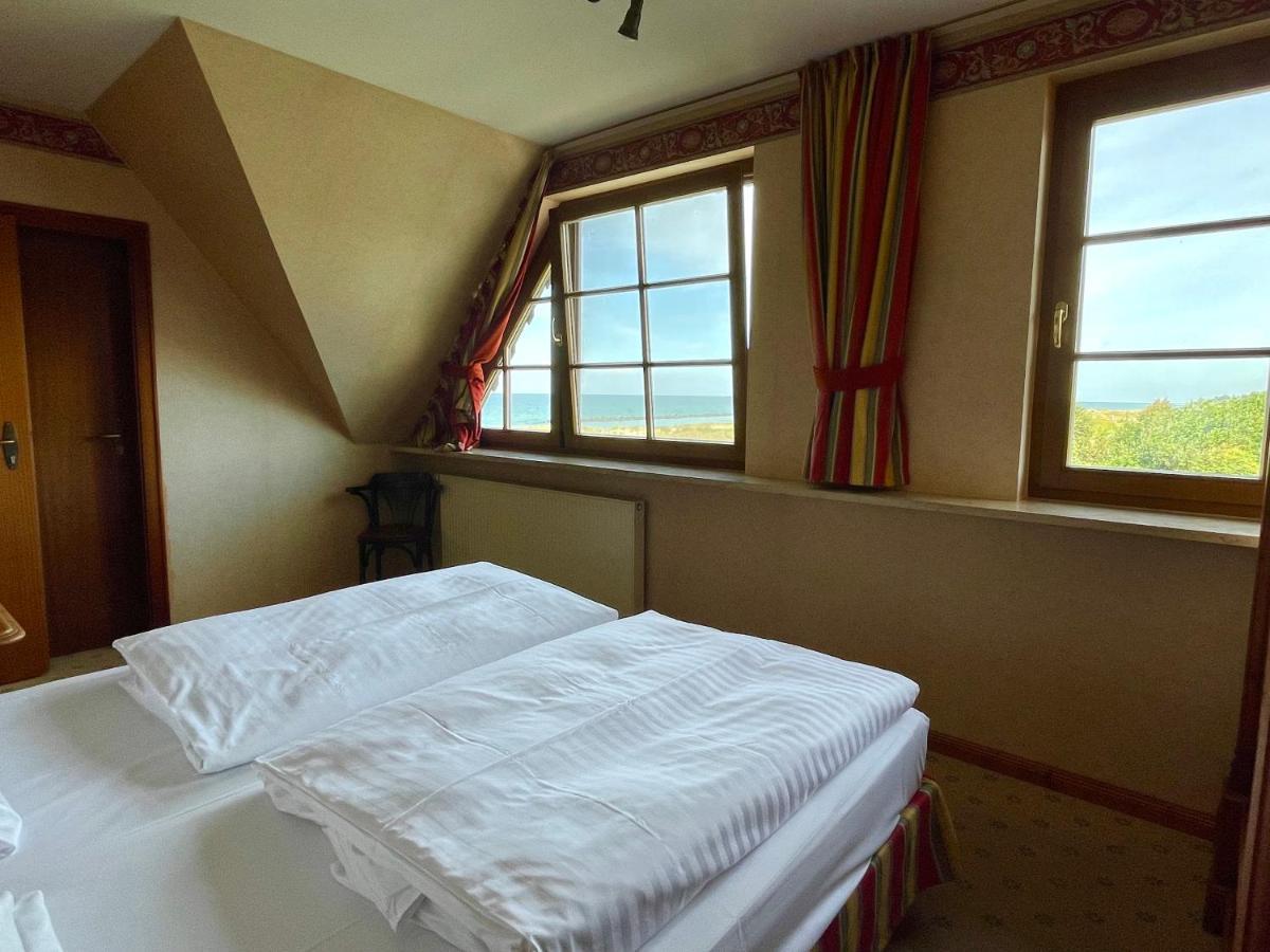 Moby Dick Hotel & Ferienwohnungen Wustrow  Εξωτερικό φωτογραφία